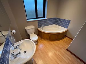 Photo 28- click for photo gallery